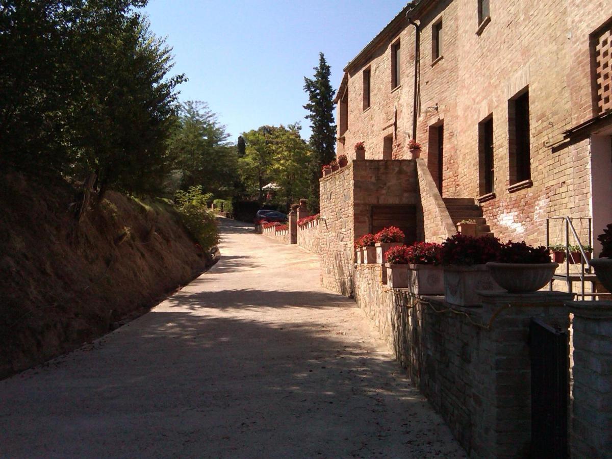 Agriturismo S. Eurosia 몬탈치노 외부 사진