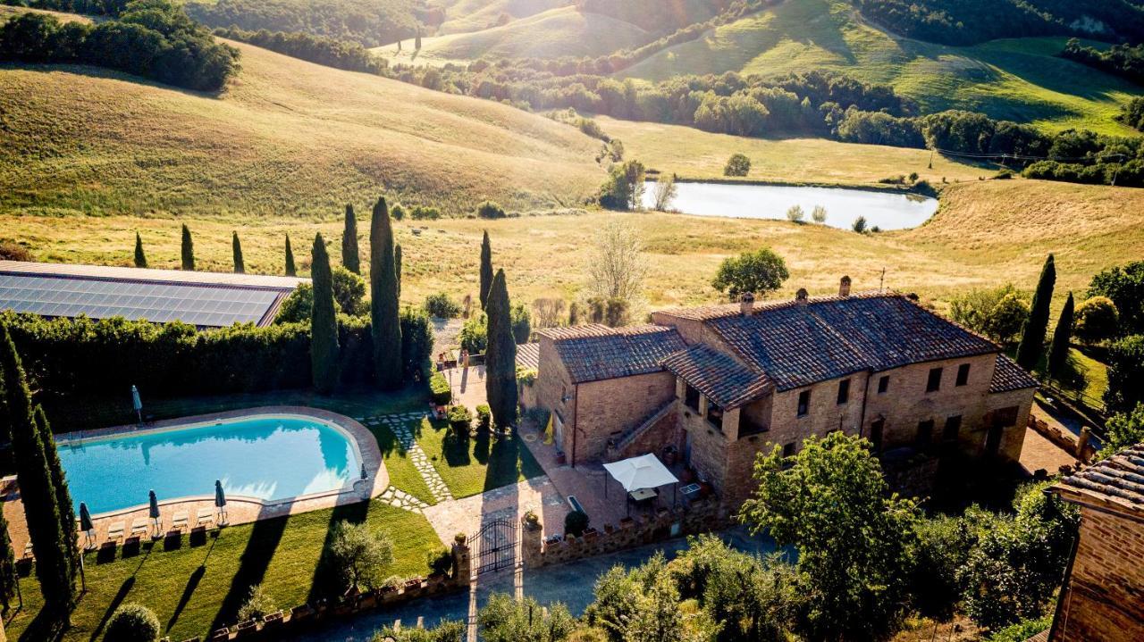 Agriturismo S. Eurosia 몬탈치노 외부 사진