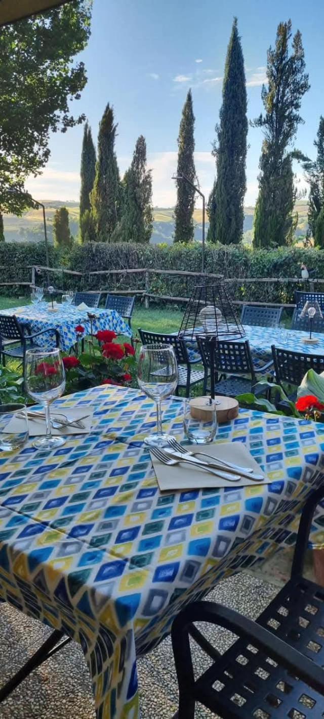 Agriturismo S. Eurosia 몬탈치노 외부 사진